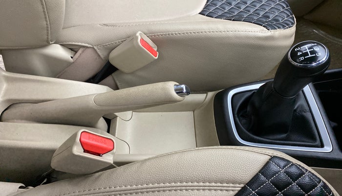2020 Maruti Dzire ZXI, Petrol, Manual, 26,207 km, Gear Lever