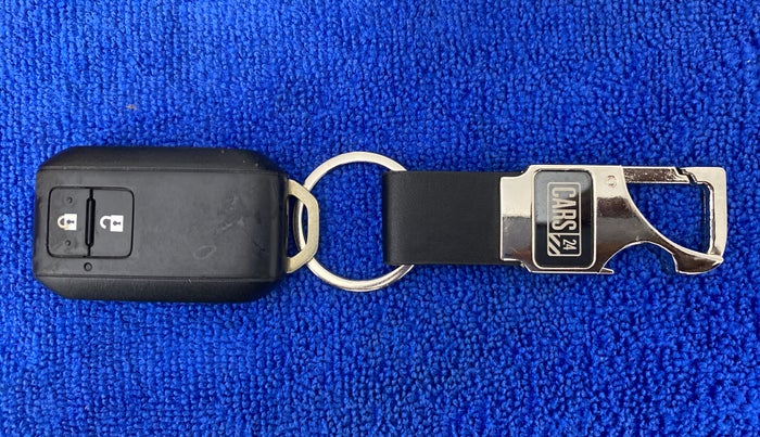 2020 Maruti XL6 ALPHA AT SHVS, Petrol, Automatic, 27,780 km, Key Close-up