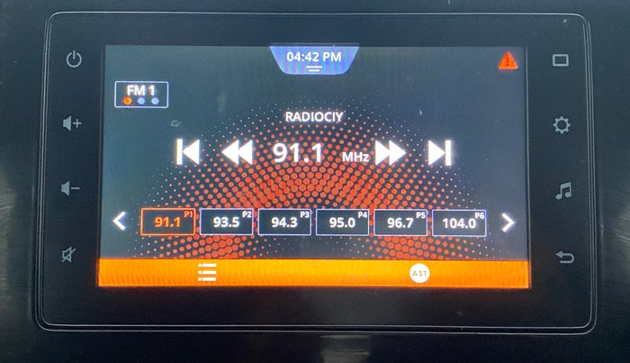 2020 Maruti XL6 ALPHA AT SHVS, Petrol, Automatic, 27,780 km, Infotainment System