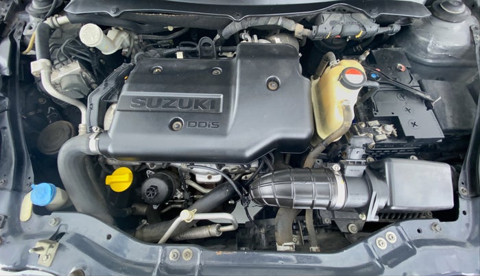 2014 Maruti Swift Dzire ZDI, Diesel, Manual, 76,932 km, Open Bonet