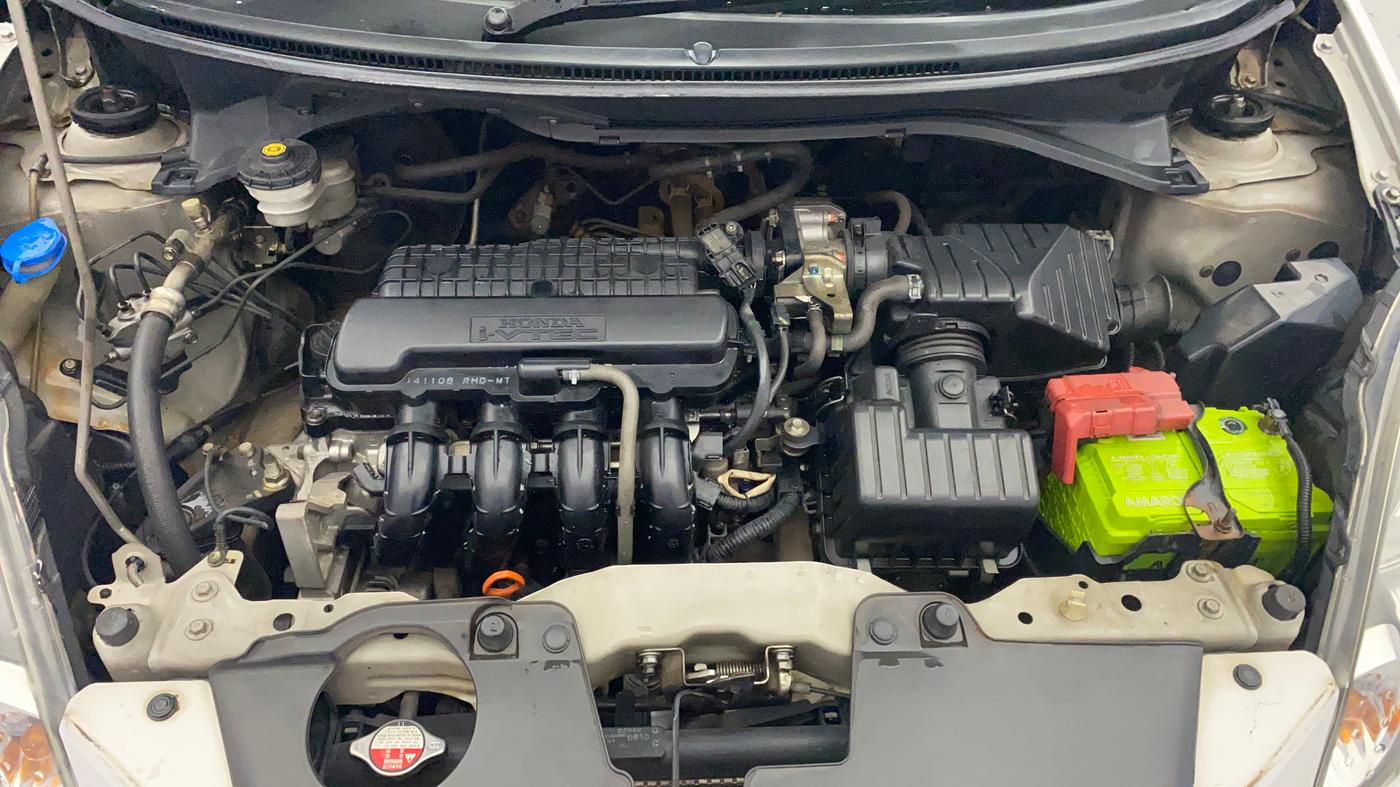 2014 Honda Brio S MT, Petrol, Manual, 73,483 km, Engine View