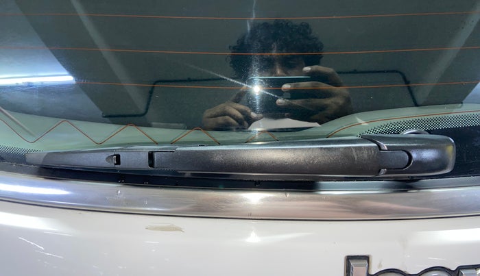 2021 Jeep Compass LIMITED (O) 2.0 DIESEL 4X4 AT, Diesel, Automatic, 1,09,401 km, Rear Wiper