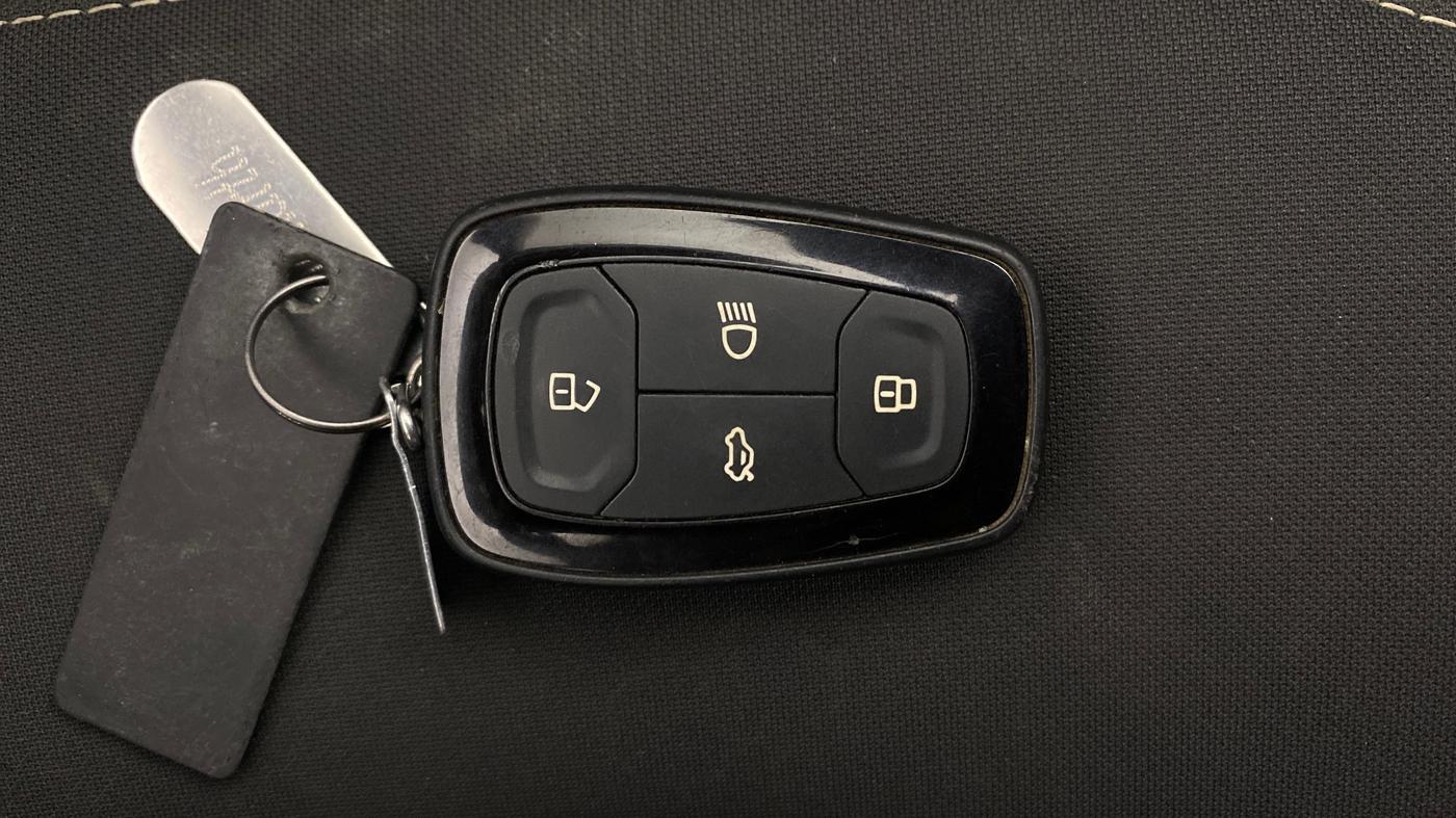 2021 Tata NEXON XZA PLUS (O) DIESEL, Diesel, Automatic, 53,283 km, Key Close Up