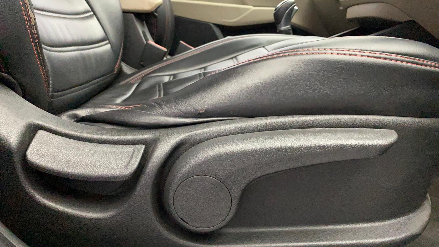 2021 Hyundai Verna SX 1.5 VTVT IVT, Petrol, Automatic, 40,261 km, Driver Side Adjustment Panel