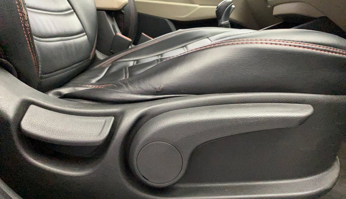 2021 Hyundai Verna SX 1.5 VTVT IVT, Petrol, Automatic, 40,261 km, Driver Side Adjustment Panel