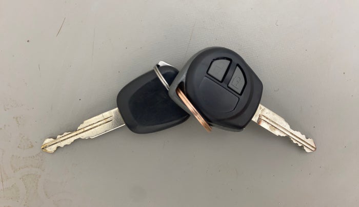 2020 Maruti S PRESSO VXI+, Petrol, Manual, 28,742 km, Key Close Up