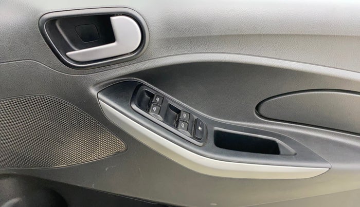 2018 Ford New Figo TREND 1.2 PETROL, Petrol, Manual, 95,917 km, Driver Side Door Panels Control