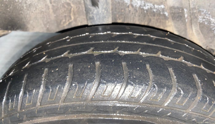 2020 Renault Kwid RXL, Petrol, Manual, 51,575 km, Right Rear Tyre Tread
