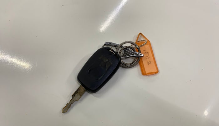 2020 Renault Kwid RXL, Petrol, Manual, 51,575 km, Key Close Up