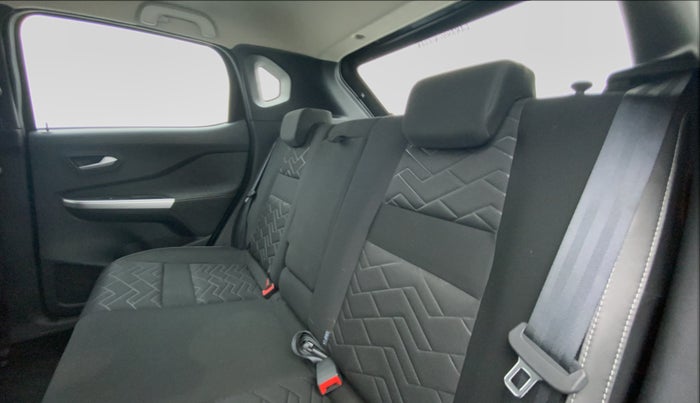 2021 Nissan MAGNITE XV PRIMIUM MT, Petrol, Manual, 8,345 km, Right Side Rear Door Cabin