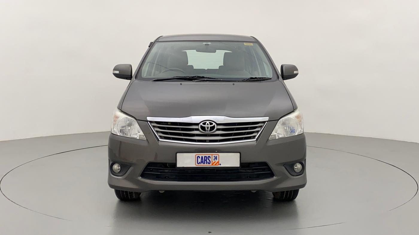 2013 Toyota Innova 2.5 VX 7 STR BS IV, Diesel, Manual, 1,02,551 km, Front View
