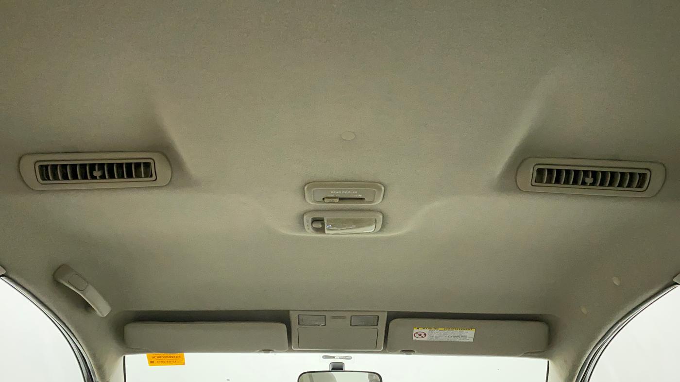 2013 Toyota Innova 2.5 VX 7 STR BS IV, Diesel, Manual, 1,02,551 km, Rear Ac