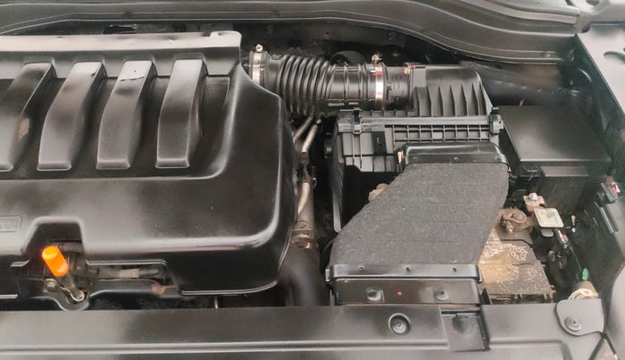 2023 Mahindra XUV700 AX 5 P MT 7 STR, Petrol, Manual, 13,935 km, Engine View - Left