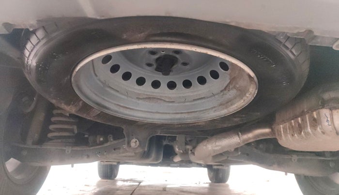 2023 Mahindra XUV700 AX 5 P MT 7 STR, Petrol, Manual, 13,935 km, Spare Tyre