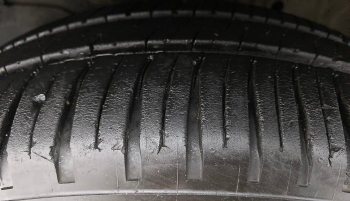 2019 Honda Jazz 1.2L I-VTEC VX CVT, Petrol, Automatic, 8,432 km, Left Front Tyre Tread