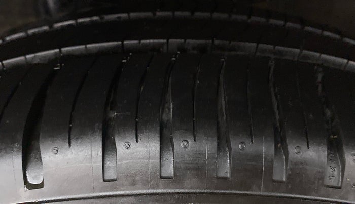 2019 Honda Jazz 1.2L I-VTEC VX CVT, Petrol, Automatic, 8,432 km, Right Rear Tyre Tread