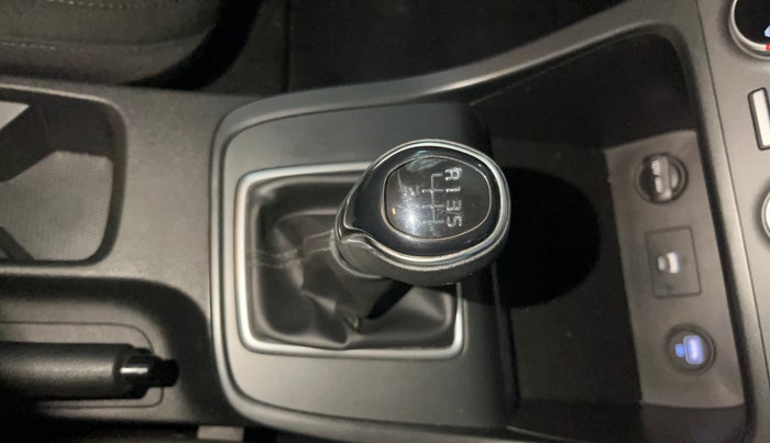 2022 Hyundai Creta EX 1.5 PETROL, Petrol, Manual, 73,388 km, Gear Lever