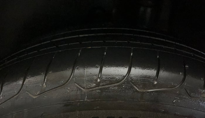 2022 Hyundai Creta EX 1.5 PETROL, Petrol, Manual, 73,388 km, Left Rear Tyre Tread