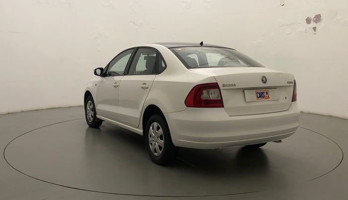 2013 Skoda Rapid AMBITION 1.6 MPI MT PLUS, Petrol, Manual, 82,602 km, Left Back Diagonal