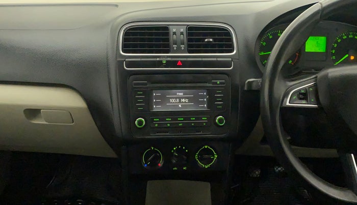 2013 Skoda Rapid AMBITION 1.6 MPI MT PLUS, Petrol, Manual, 82,602 km, Air Conditioner
