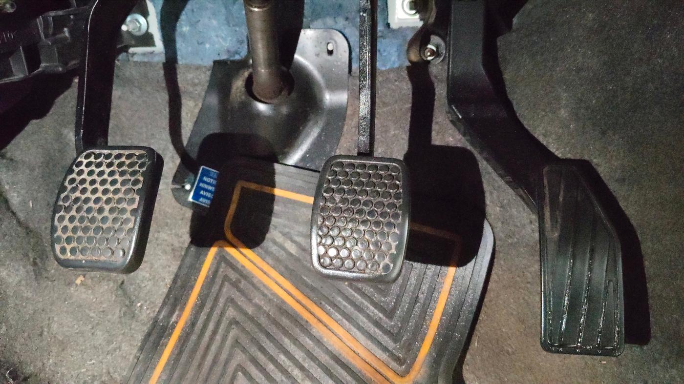 2018 Maruti Alto 800 LXI O, Petrol, Manual, 45,580 km, Pedals