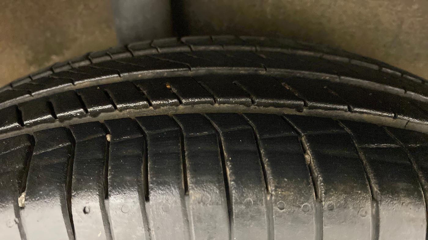 2013 Maruti Ritz VXI, Petrol, Manual, 66,713 km, Right Rear Tyre Tread