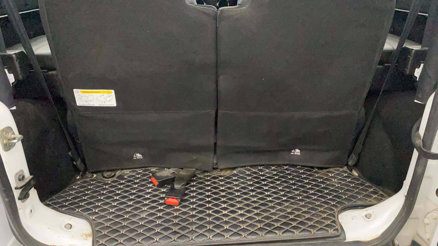 2023 Mahindra Thar LX P 2WD AT HT, Petrol, Automatic, 31,585 km, Boot Inside