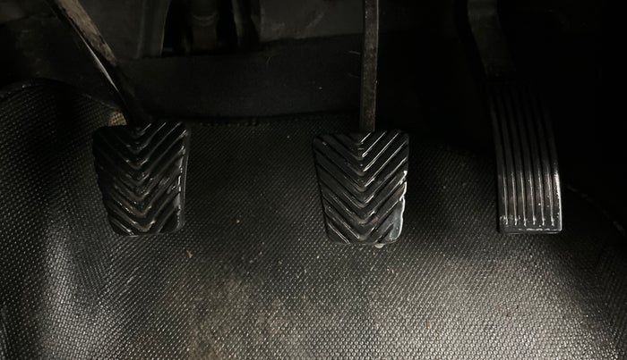 2015 Hyundai Elite i20 SPORTZ 1.2 (O), CNG, Manual, 72,732 km, Pedals