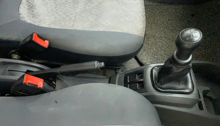 2018 Maruti Alto 800 LXI, Petrol, Manual, 39,074 km, Gear Lever
