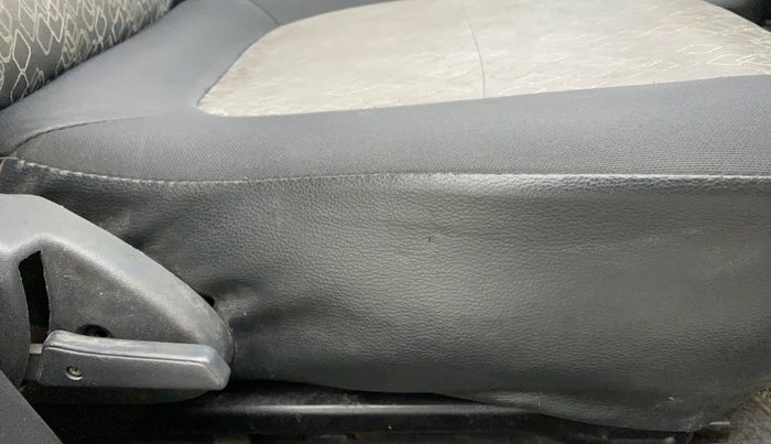 2018 Maruti Alto 800 LXI, Petrol, Manual, 39,074 km, Driver Side Adjustment Panel