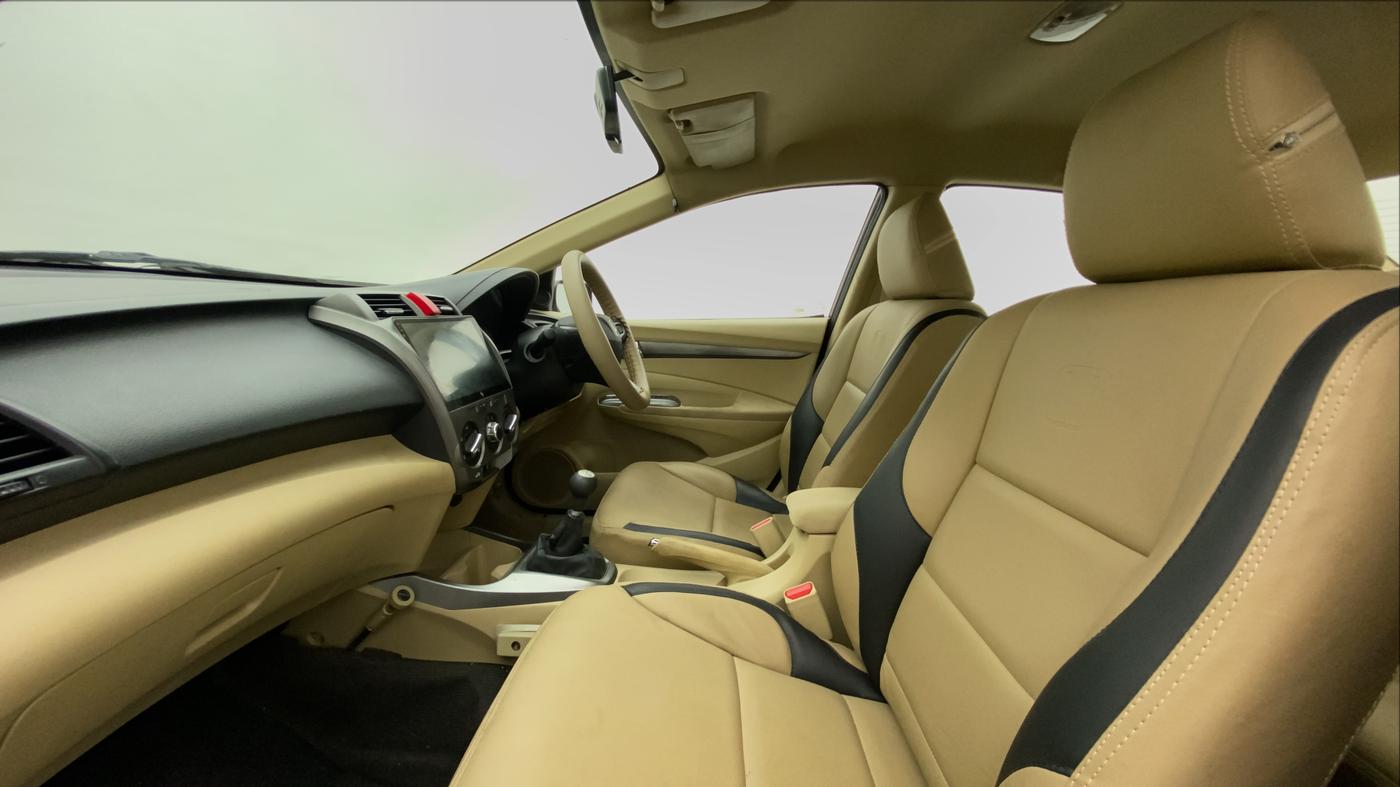 2013 Honda City 1.5L I-VTEC V MT, Petrol, Manual, 26,883 km, Right Side Front Door Cabin