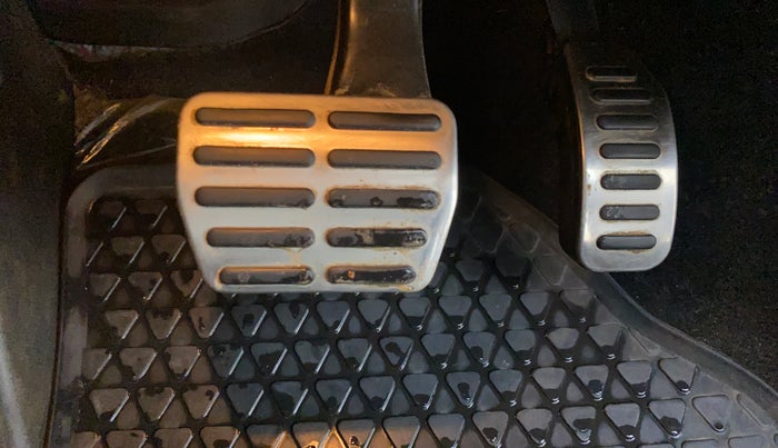 2017 Volkswagen Polo GT TSI AT, Petrol, Automatic, 53,107 km, Pedals