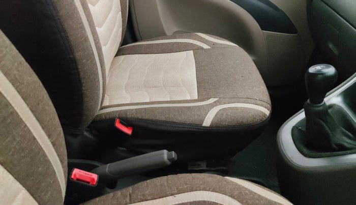 2013 Hyundai i10 ERA 1.1, Petrol, Manual, 46,602 km, Gear Lever