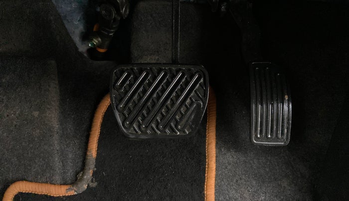 2017 Nissan Micra XV CVT, Petrol, Automatic, 39,064 km, Pedals