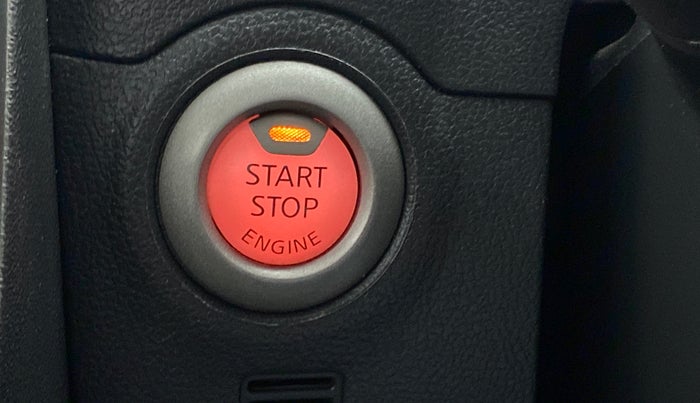 2017 Nissan Micra XV CVT, Petrol, Automatic, 39,064 km, Keyless Start/ Stop Button