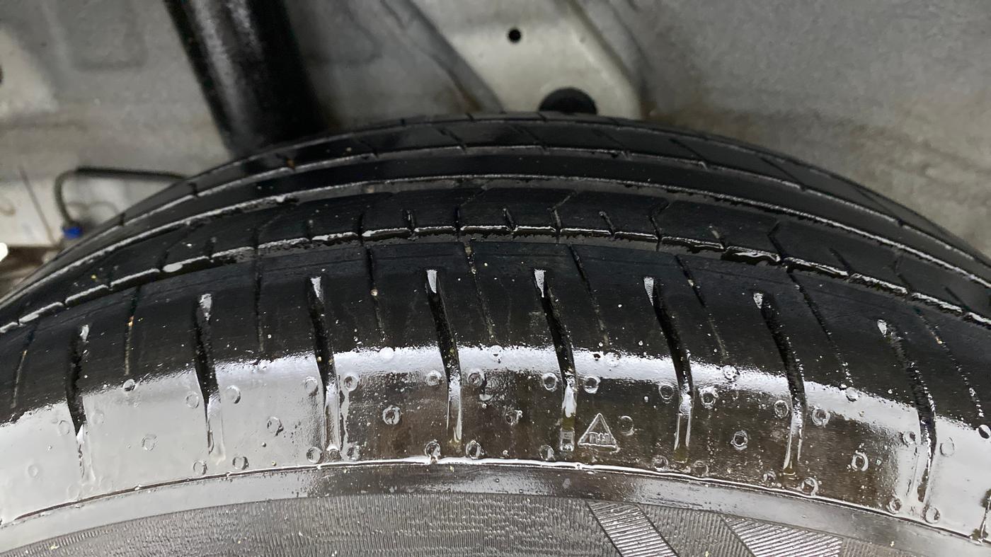 2022 Hyundai VENUE S 1.2, Petrol, Manual, 10,380 km, Right Rear Tyre Tread