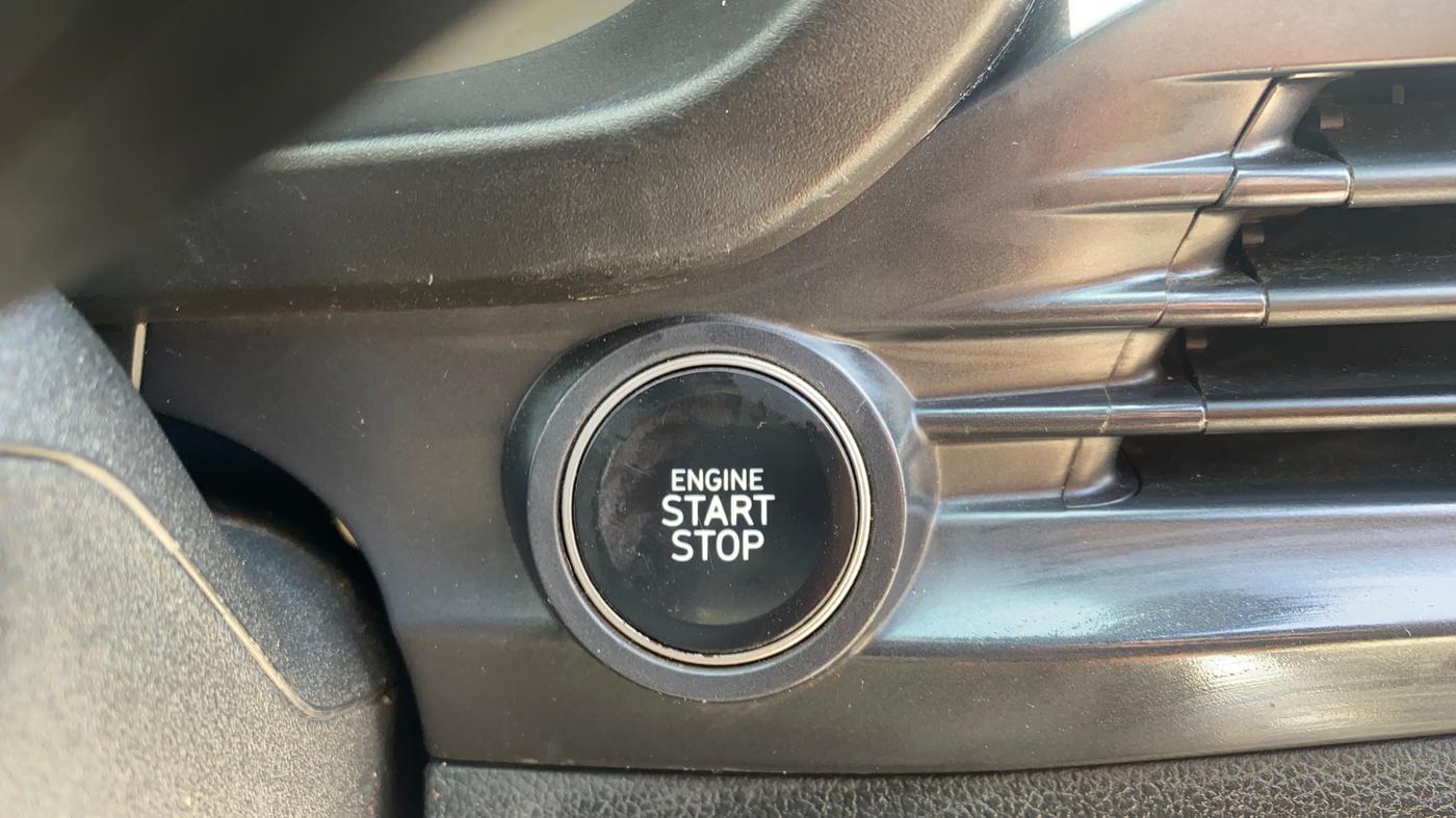 2020 Hyundai NEW I20 ASTA 1.2 AT, Petrol, Automatic, 45,802 km, Keyless Start/ Stop Button