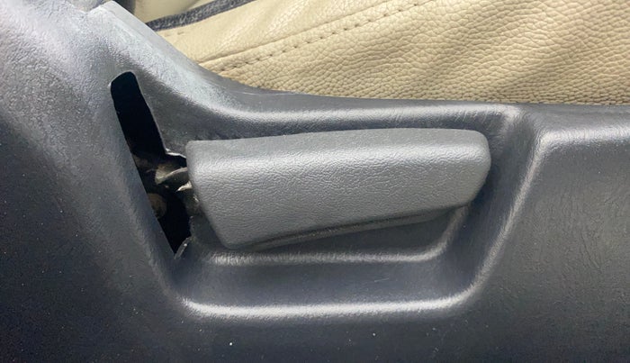 2014 Maruti Alto K10 VXI, Petrol, Manual, 70,639 km, Driver Side Adjustment Panel