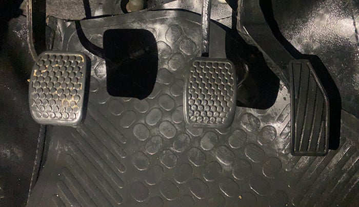 2014 Maruti Alto K10 VXI, Petrol, Manual, 70,639 km, Pedals