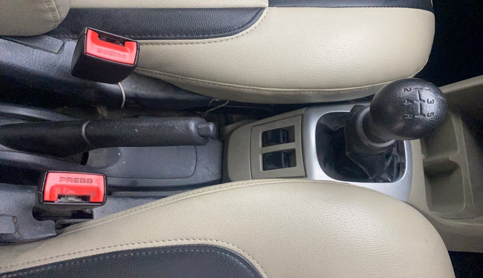 2014 Maruti Alto K10 VXI, Petrol, Manual, 70,639 km, Gear Lever