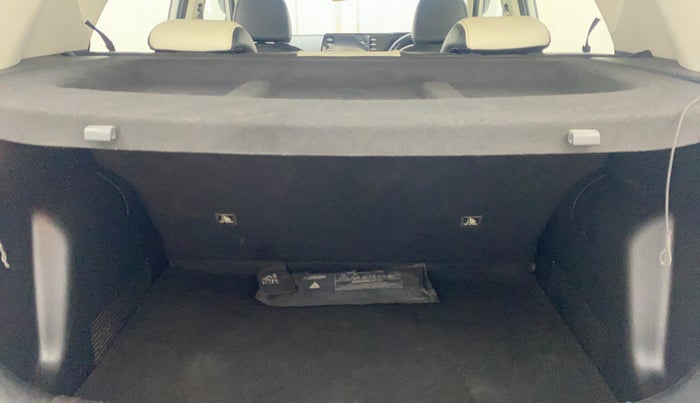 2020 KIA SONET HTX 1.0 IMT, Petrol, Manual, 1,04,558 km, Boot Inside