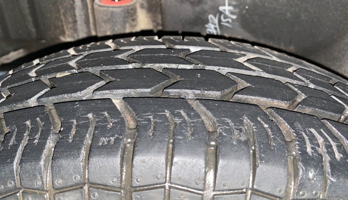2016 Maruti Swift Dzire LXI (O), Petrol, Manual, 17,567 km, Right Rear Tyre Tread