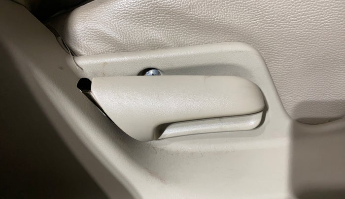 2016 Maruti Swift Dzire LXI (O), Petrol, Manual, 17,567 km, Driver Side Adjustment Panel