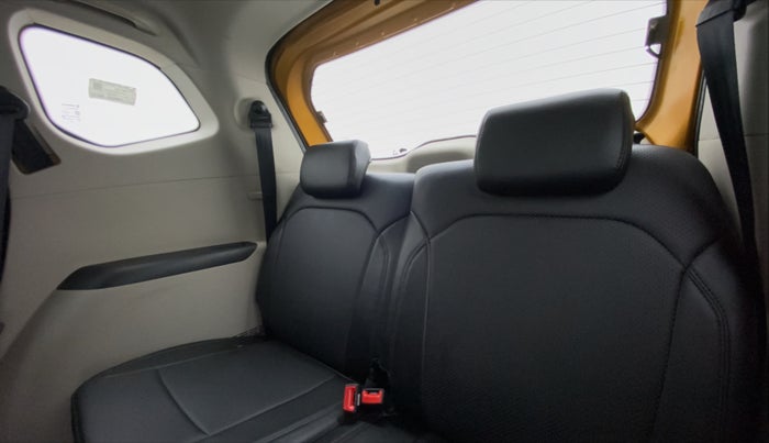 2020 Renault TRIBER RXZ AT, Petrol, Automatic, 5,948 km, Third Seat Row ( optional )