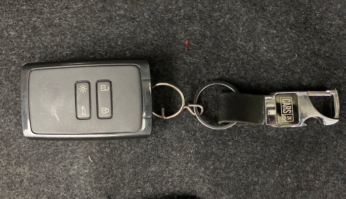 2020 Renault TRIBER RXZ AT, Petrol, Automatic, 5,948 km, Key Close Up