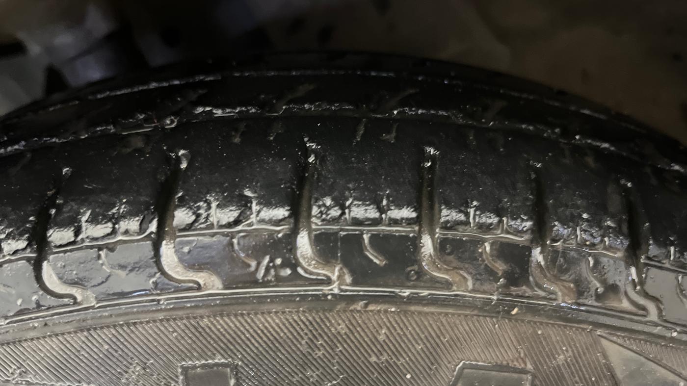 2018 Datsun Redi Go T (O), Petrol, Manual, 46,611 km, Left Front Tyre Tread