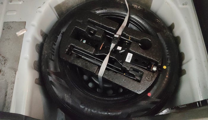 2024 Skoda KUSHAQ AMBITION 1.0L TSI MT, Petrol, Manual, 41,005 km, Spare Tyre