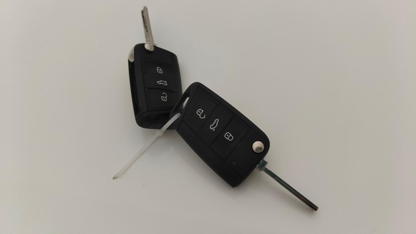 2024 Skoda KUSHAQ AMBITION 1.0L TSI MT, Petrol, Manual, 41,005 km, Key Close Up
