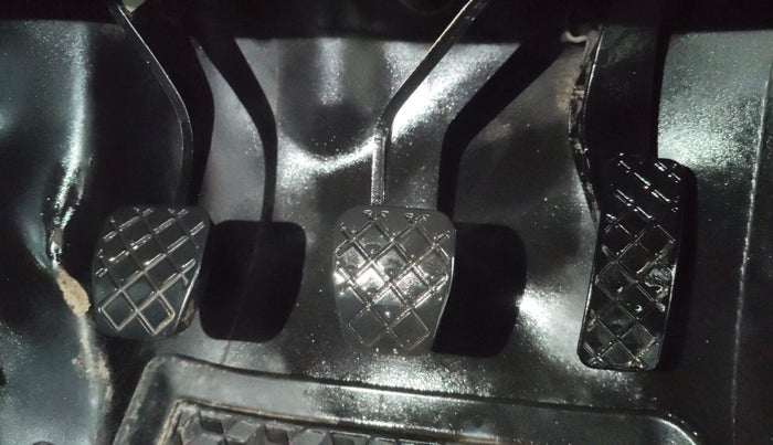 2024 Skoda KUSHAQ AMBITION 1.0L TSI MT, Petrol, Manual, 41,005 km, Pedals