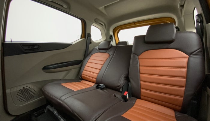 2019 Renault TRIBER RXT, Petrol, Manual, 25,013 km, Reclining Back Row Seats
